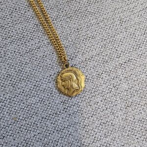 Plated gold costume necklace/choker featuring Roman soldier pendant